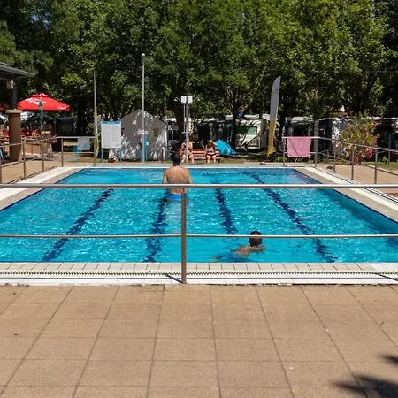 Imperial Gyogyszallo Es Gyogyfurdo 2*